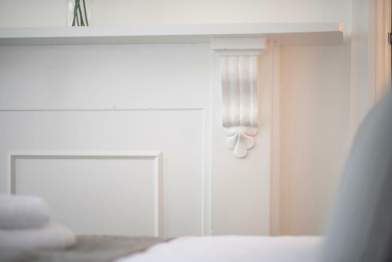 Flat A - Spacious Ground Floor, 1 Bedroom Apartment In Central Southsea, ポーツマス エクステリア 写真