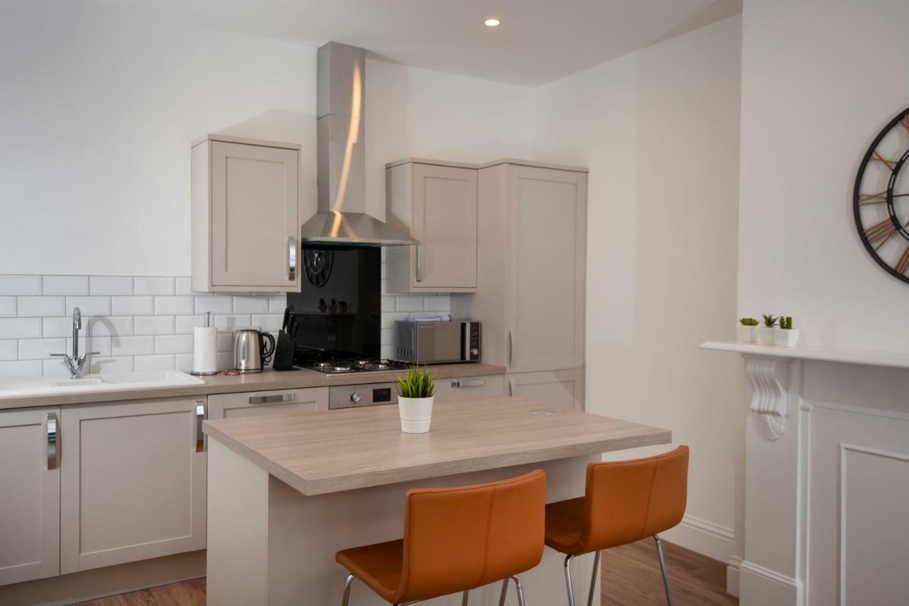 Flat A - Spacious Ground Floor, 1 Bedroom Apartment In Central Southsea, ポーツマス エクステリア 写真